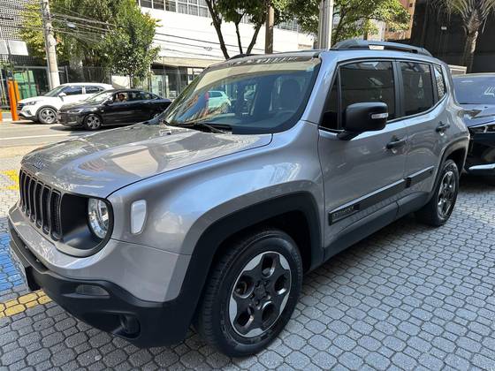 JEEP RENEGADE 1.8 16V FLEX 4P AUTOMÁTICO JEEP RENEGADE 1.8 16V FLEX 4P AUTOMÁTICO